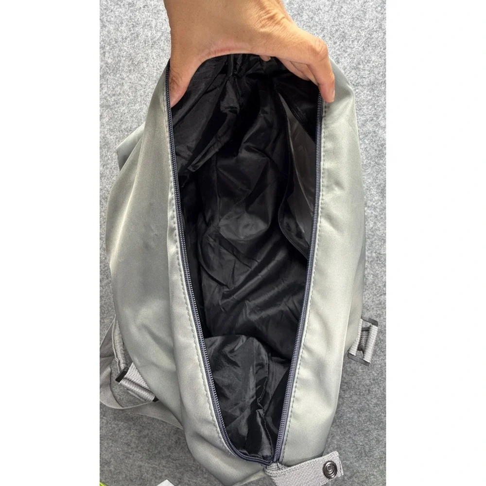 Herschel Supply Co Strand Duffle Bag Grey Nylon Weekend Travel Gym Carryall